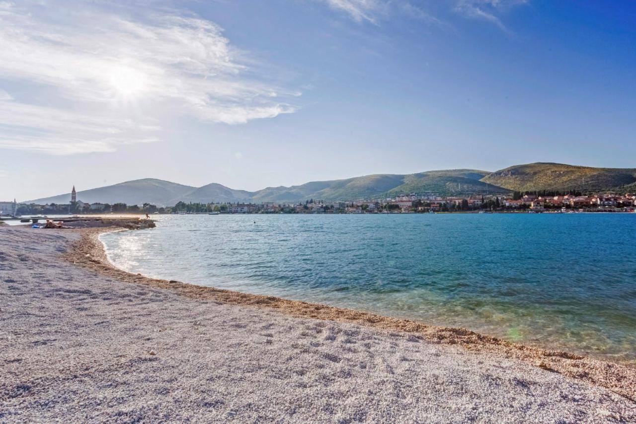 Smuketa In Trogir Haus Fuer 4 Personen Villa Ngoại thất bức ảnh