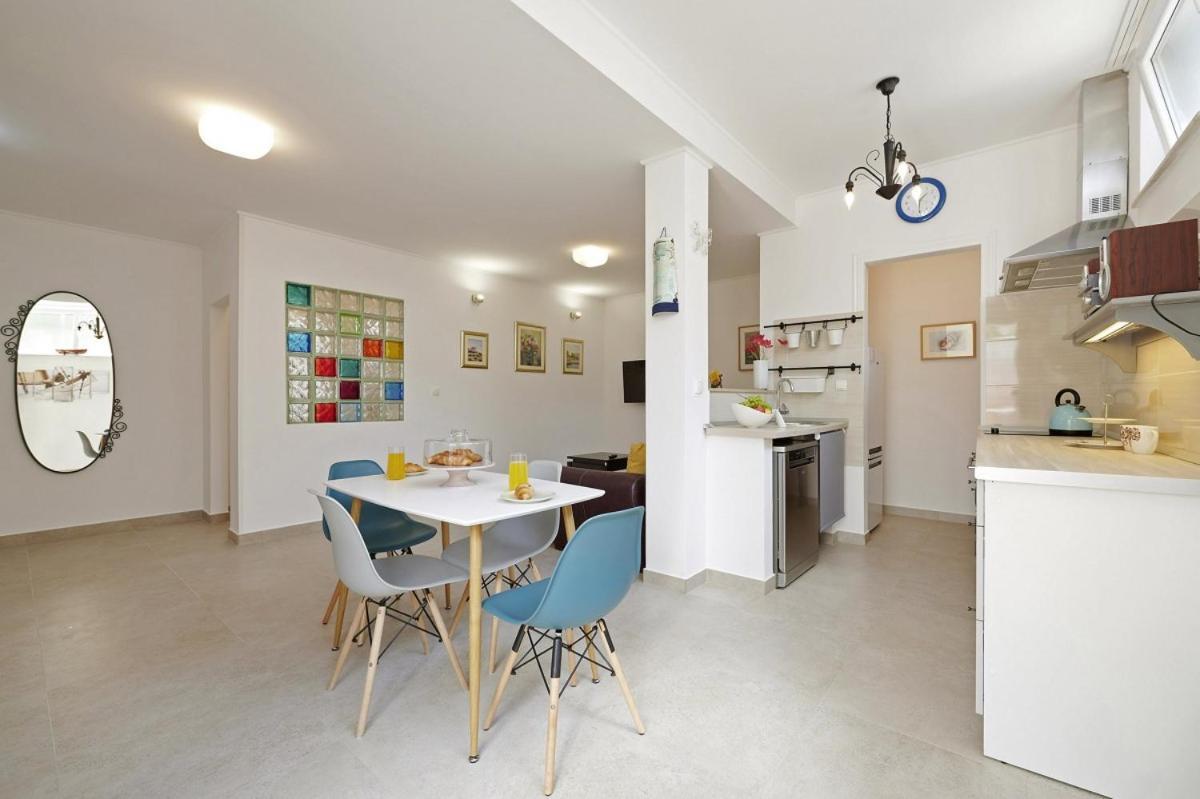 Smuketa In Trogir Haus Fuer 4 Personen Villa Ngoại thất bức ảnh